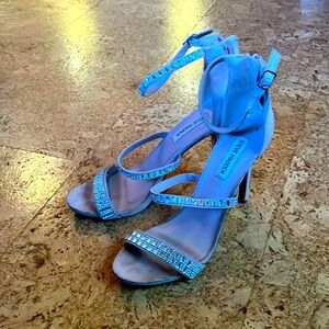Stunning Steve Madden heels
